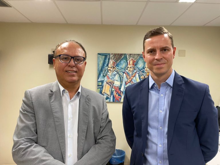 DE OLHO NO AVANÇO NORTE-MINEIRO, REINO UNIDO QUER FINANCIAR ENERGIA SOLAR NO ESTADO